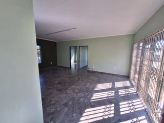 565 CommercialProperties For Sale | Seeff Property Group